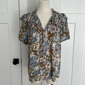 Entro Short Sleeve Floral Blouse